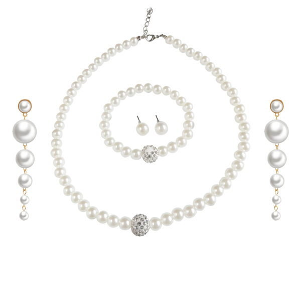 White Pearl Jewellery